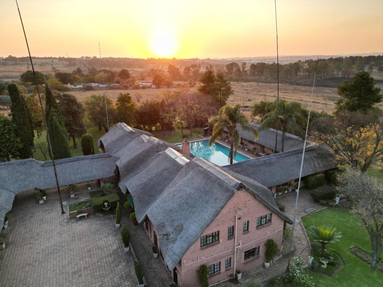 Owls Loft Guest House Мидранд Экстерьер фото